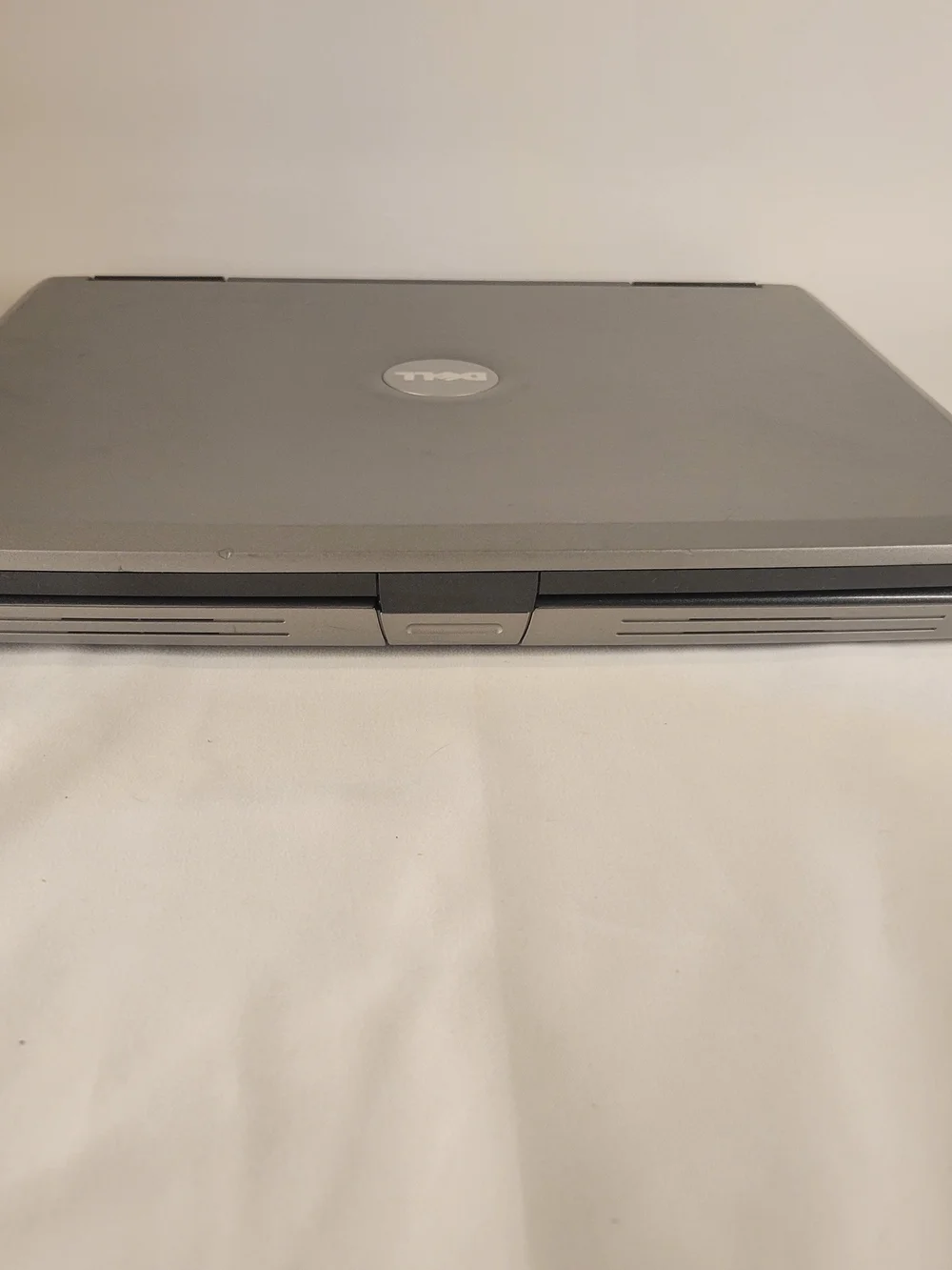 Dell Latitude D520 Vintage Laptop | Model PP17L | Untested For Parts / Repair